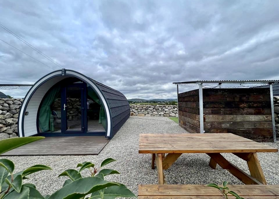 Ash Glamping Pod with Hot Tub