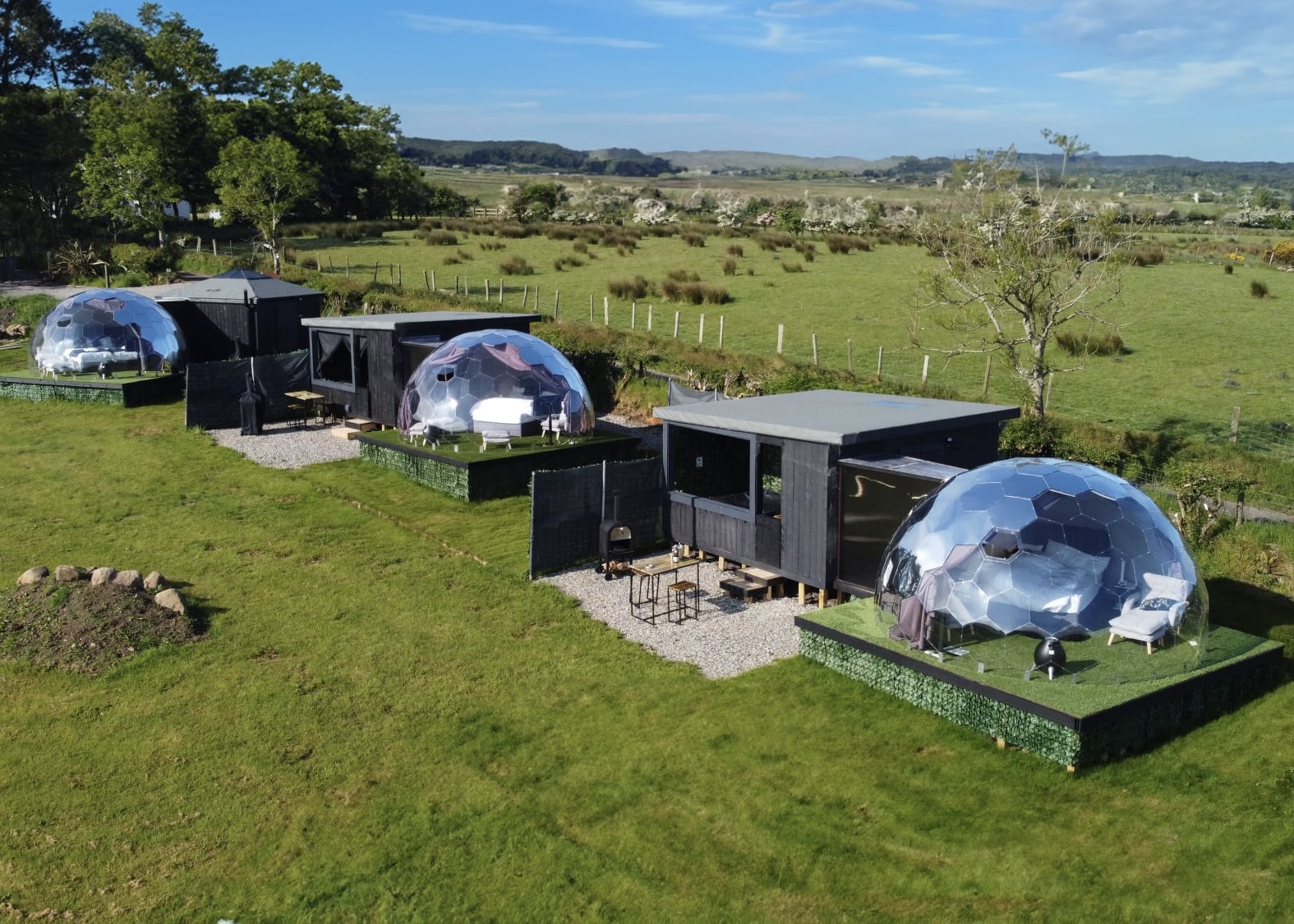 Dome 2 with Whirlpool Spa and Hot Tub